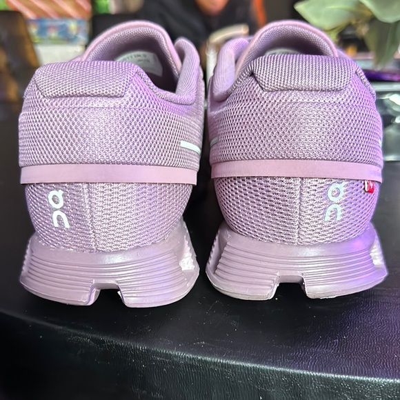 On Running Women's Purple Running Shoes - Picture 7 of 7